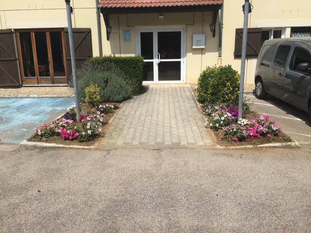 Hotel Le Pressoir - Auxerre Appoigny Eksteriør bilde